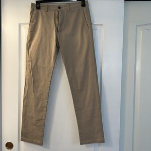 Reaction by Kenneth Cole, men’s khaki stretch pants. 32 x 32. Hem width 7 1/2”